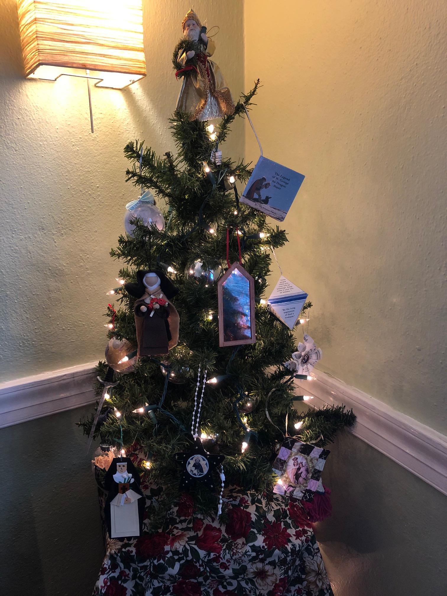 20210202 KTallent copyright Kristin Sommer Saint George and Full Tree