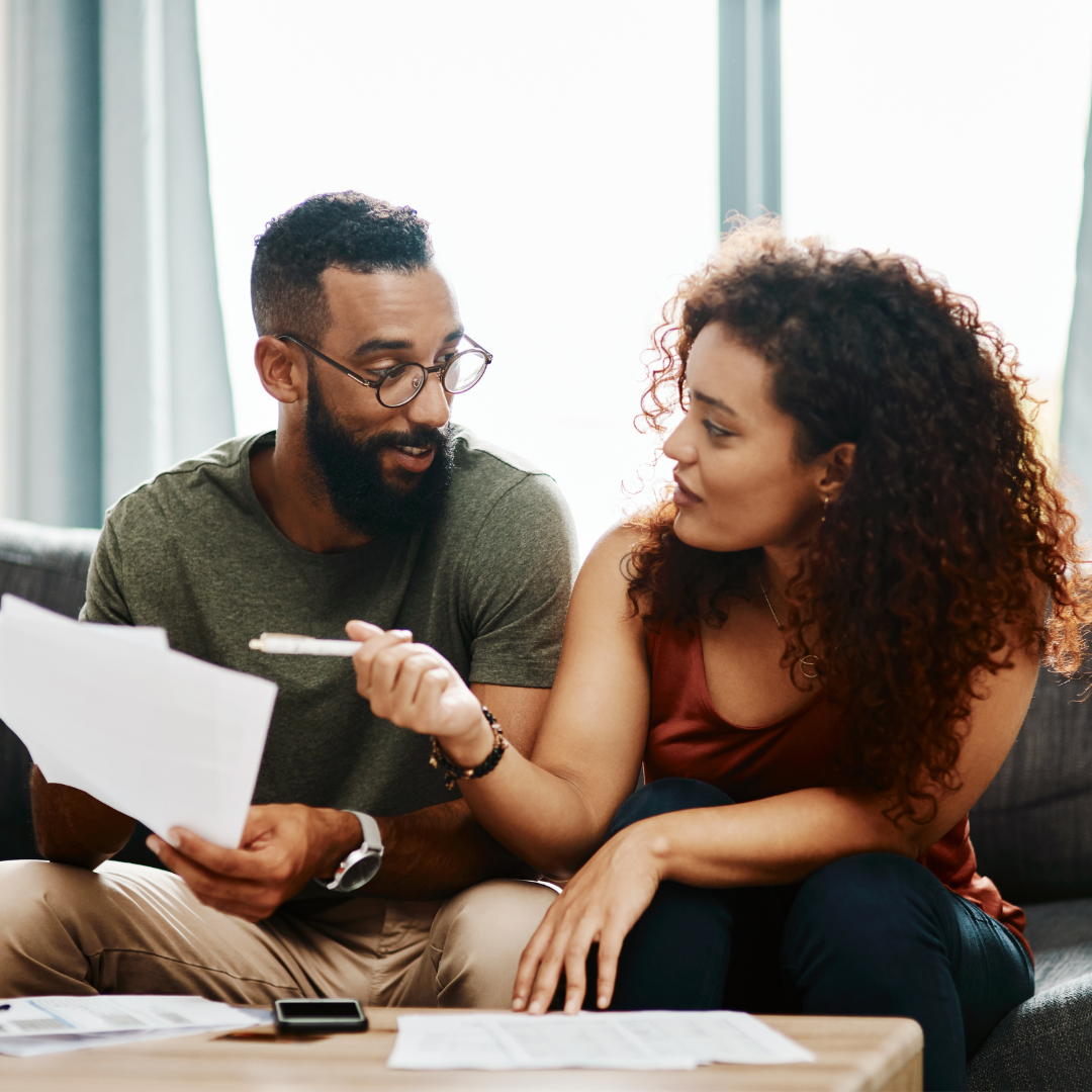 couple discussing bills