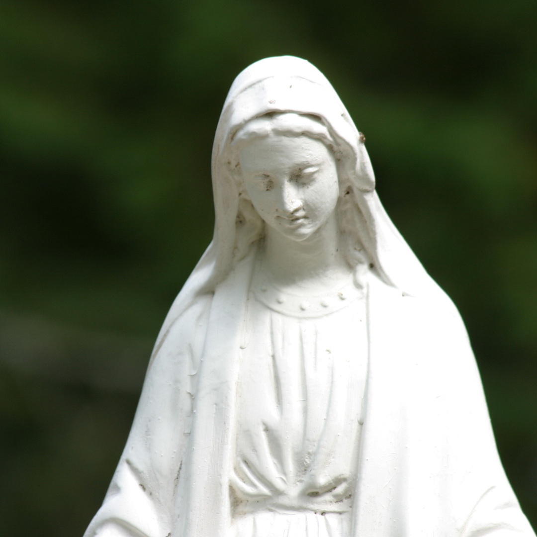 outdoor statue of Mary