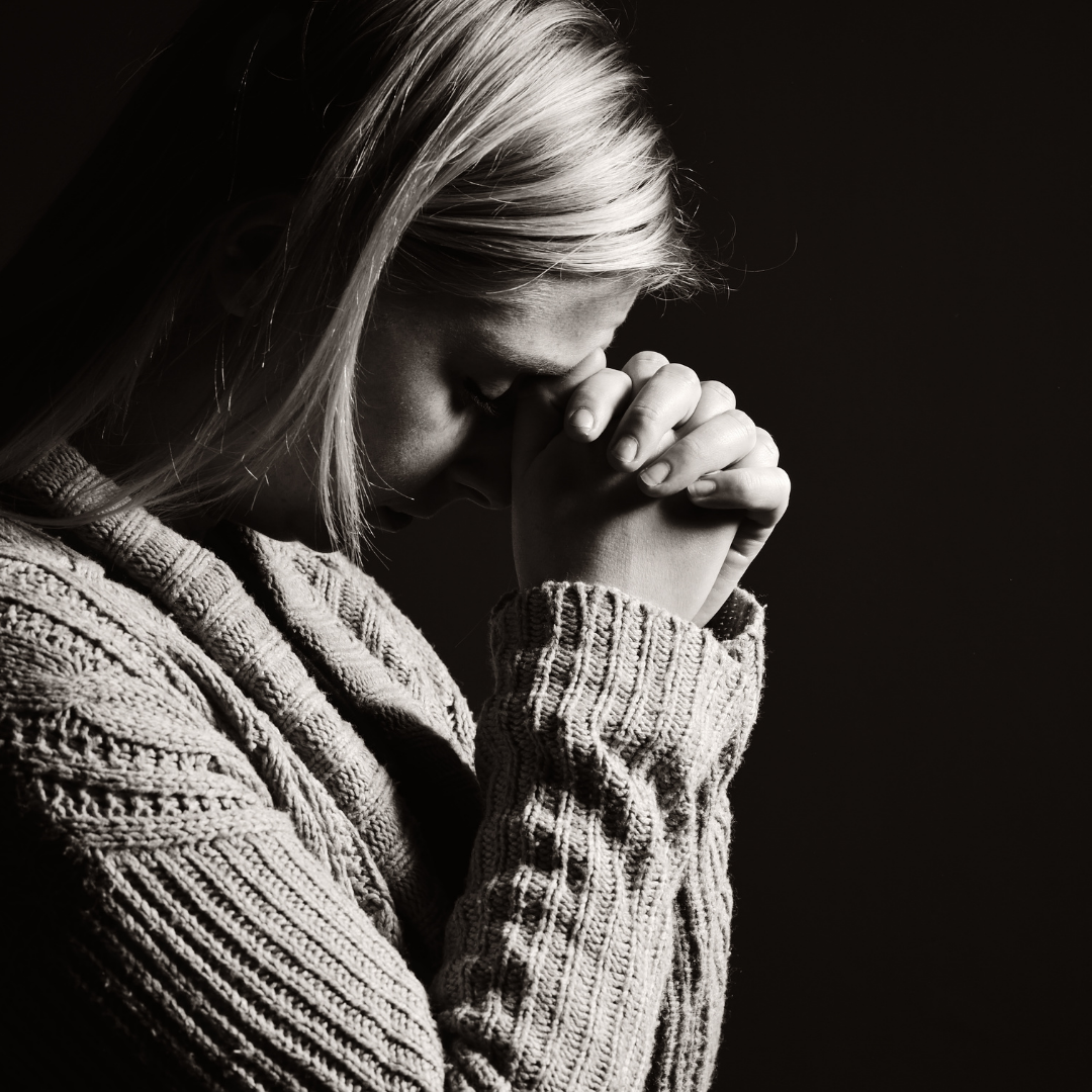 woman praying