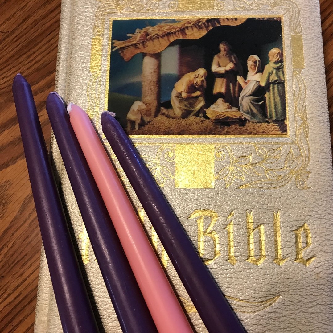 Advent candles and Bible