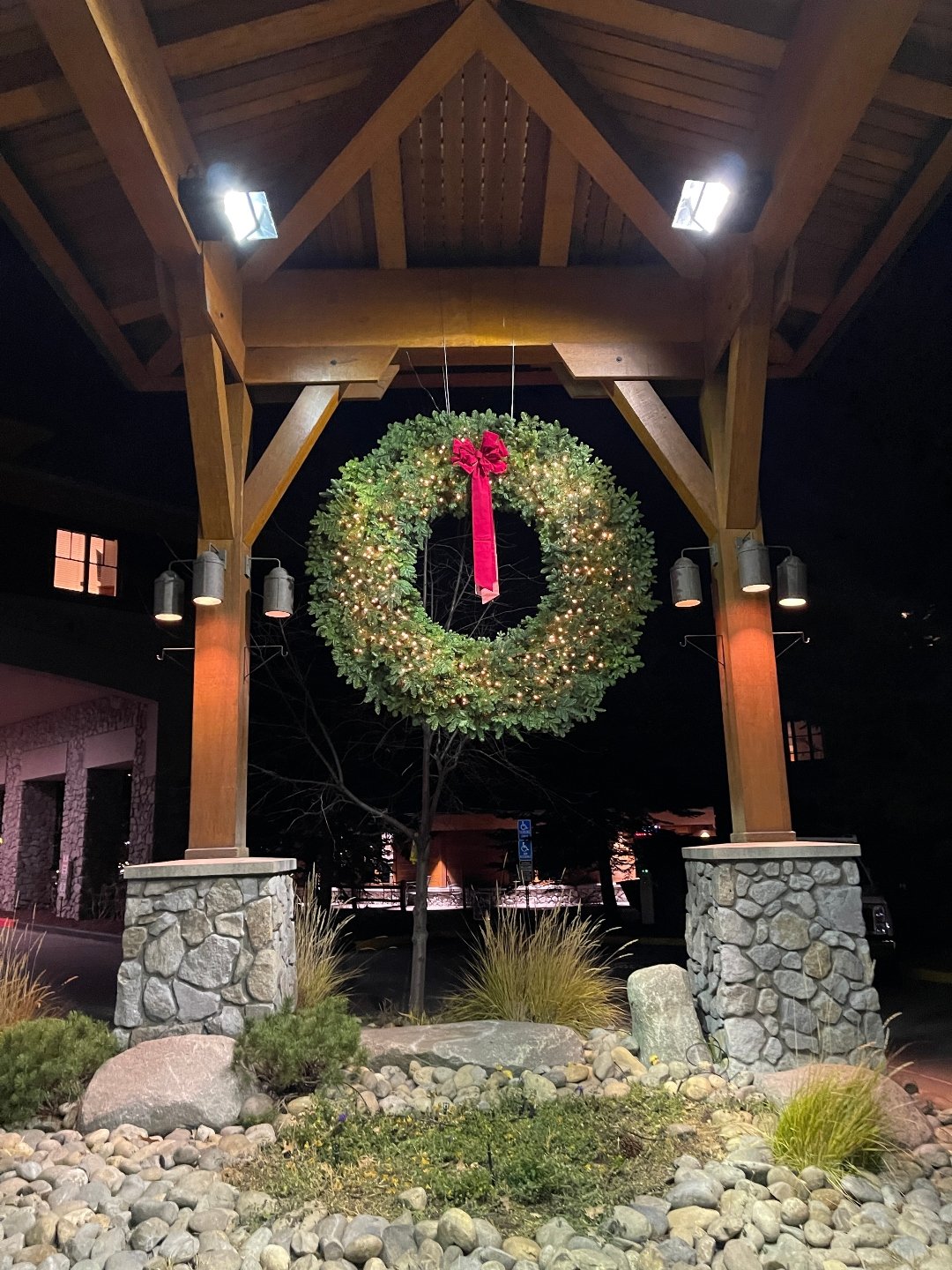 giant wreath in a lodge