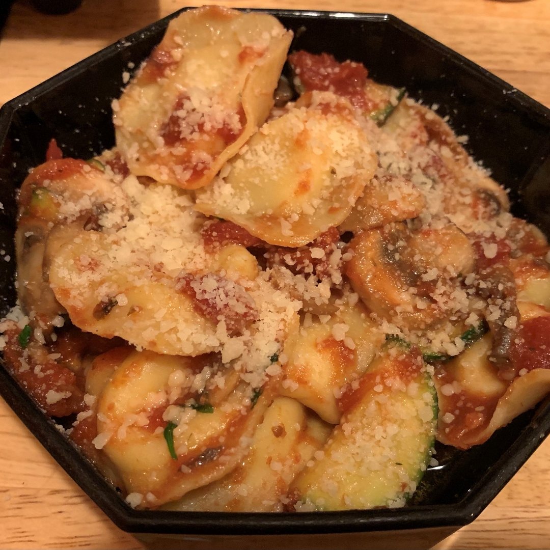 cheese ravioli with zucchini and mushrooms