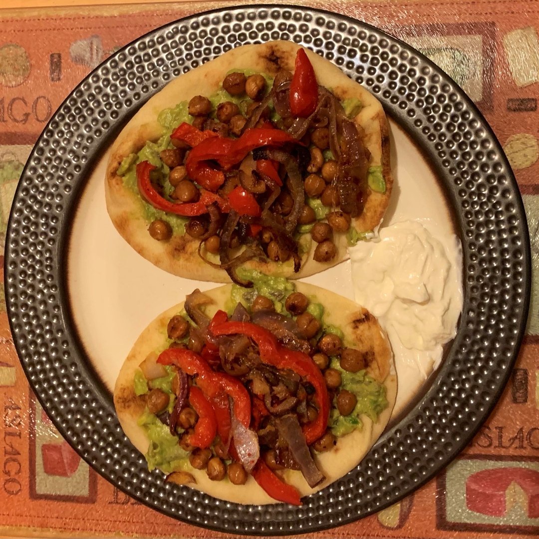 roasted chickpea and red pepper flatbreads