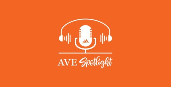 Ave_Spotlight_2