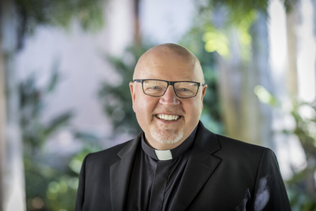 Dorian LLewelyn SJ