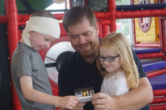 Fulton Poppe demonstrates the power of Friendly Face Forward - Image courtesy of Cassandra Poppe