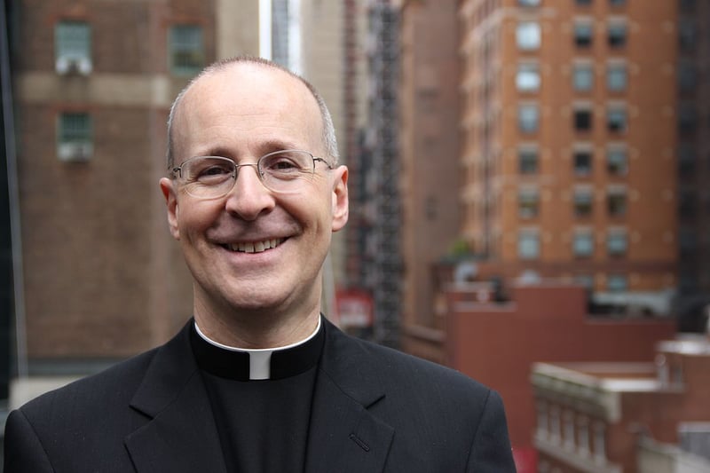 "Vatican Appoints Fr. James Martin, SJ and Michael Warsaw to Secretariat of Communications" (CatholicMom.com)