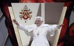 2008_04_20t101152_450x284_us_pope_usa