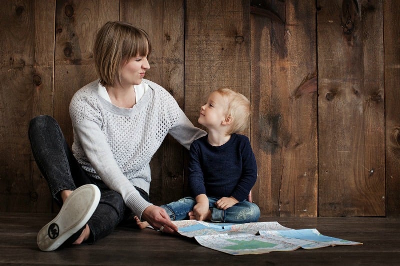 "3 fruitful steps for a mother's discernment" by Ginny Kochis (CatholicMom.com)