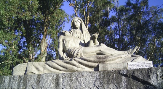 By Ezarate - Own work, CC BY-SA 3.0, https://commons.wikimedia.org/w/index.php?curid=4535527