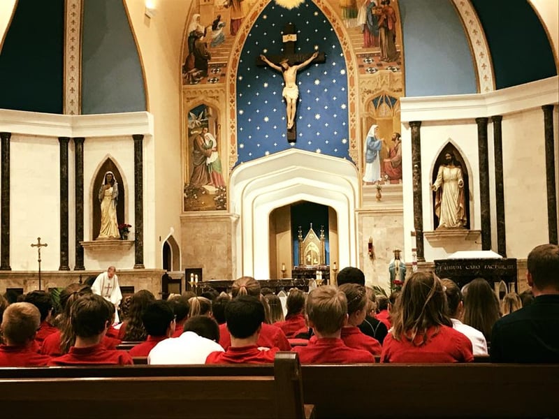 "The May Crowning, and why I photographed it" by Roxane Salonen (CatholicMom.com)