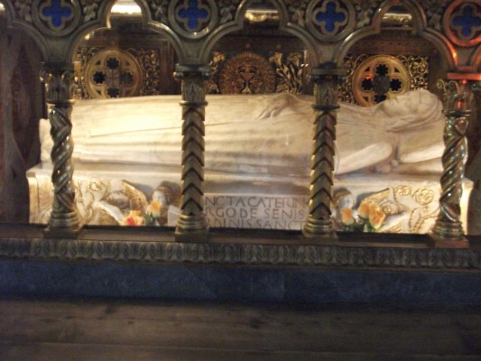 catherine of Siena tomb