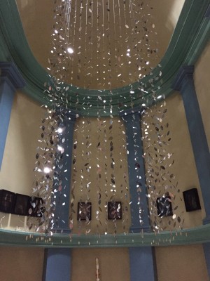 Falling Leaves sculpture, based on Portia's 'Gentle rain of mercy,' Photo courtesy Andrew O'Connor 2016, All Rights Reserved