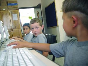It's Up to Parents to Pull Plug on the Internet