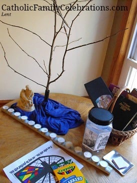 "This Year, PAUSE with Your Family for Lent" by Tami Kiser (CatholicMom.com)