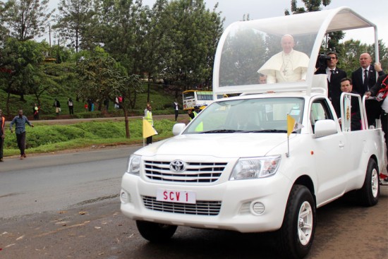 Regina Mburu, Unbound's communications liaison in Africa, captured this photo of Pope Francis as his motorcade headed to the Kangemi community.