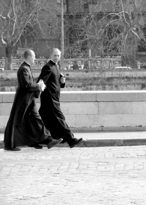 priests_rome