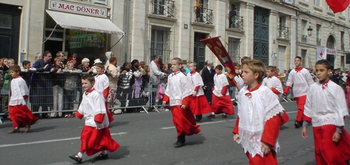 "Unmistakably Catholic Boy Names" by Kate Towne (CatholicMom.com)