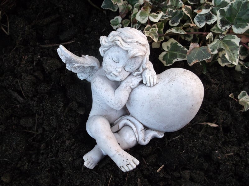 "A Letter to the Parents of the Baby Next to Ours" by Tommy Tighe (CatholicMom.com)