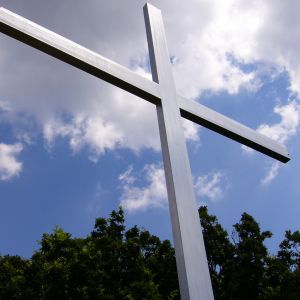 cross-at-nagy-eged-hungary-585347-m