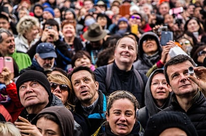 crowd pic