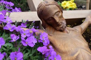 easter-cross-1171347-m