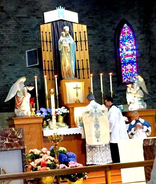 "Living Alongside the Holy Family" by Danielle Heckencamp (CatholicMom.com)