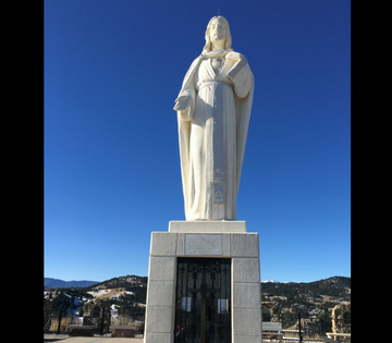 sacredheartstatue