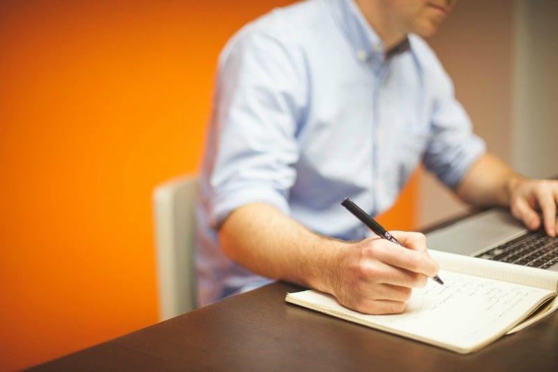 "3 ways to sanctify your work day" by Annemarie Miller (CatholicMom.com)