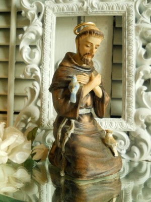 statue