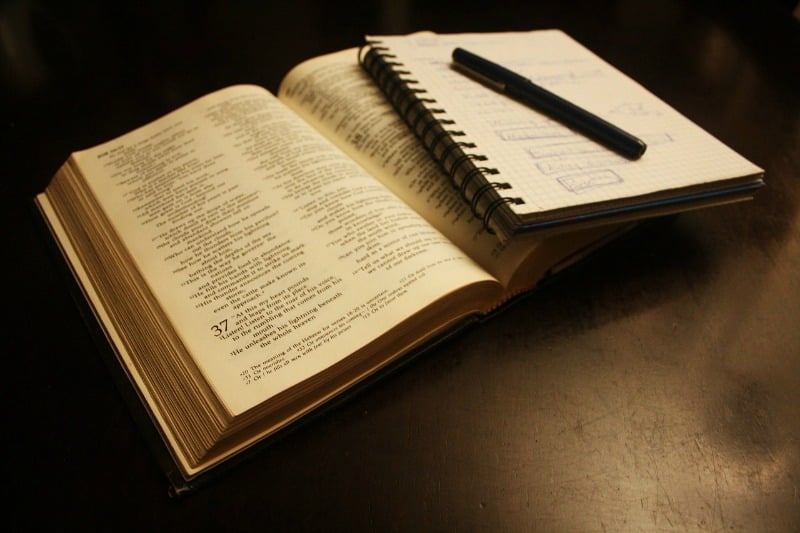"What is a spiritual director and why should you get one?" By Coming Home Network International (CatholicMom.com)