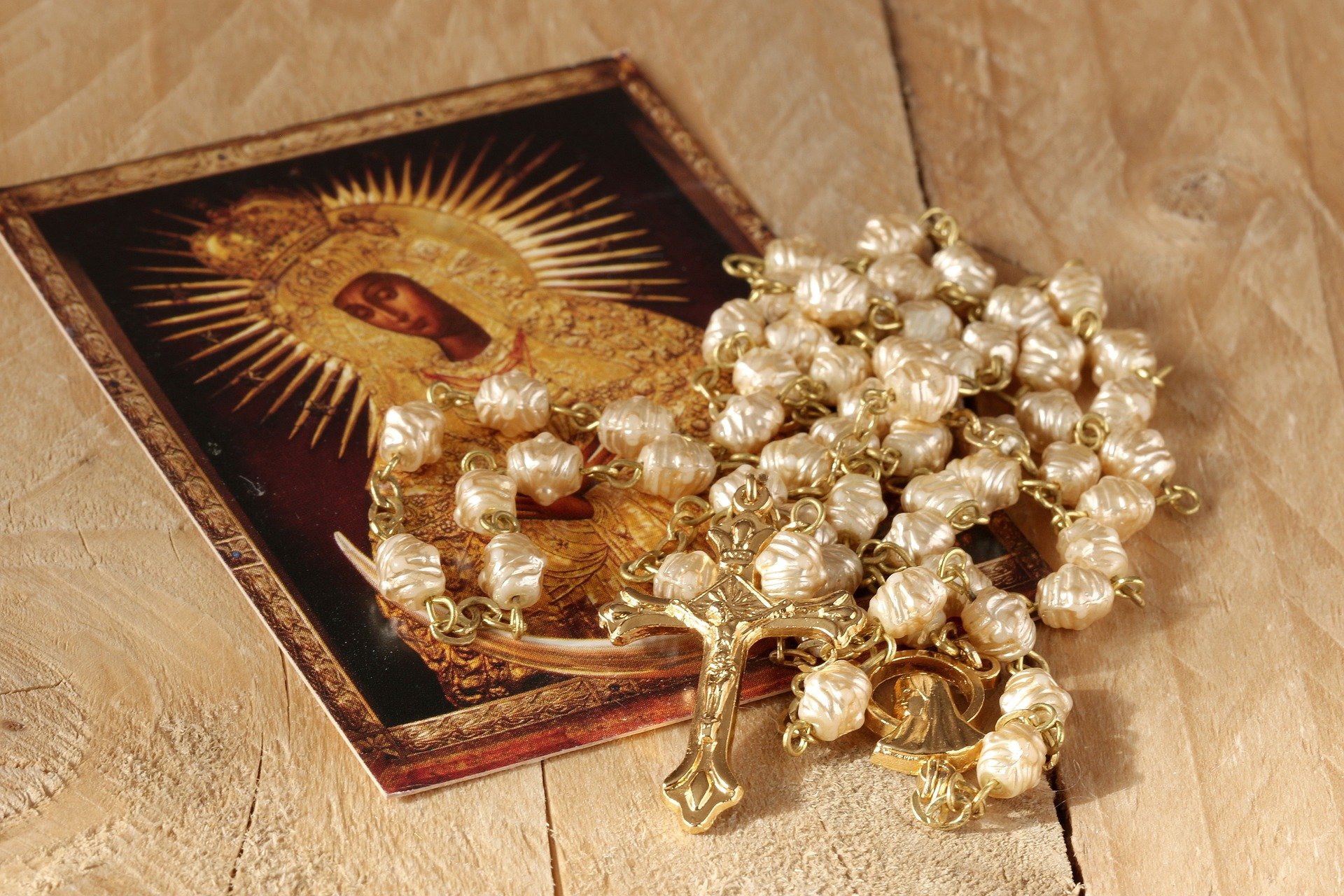 the-rosary-1766404_1920