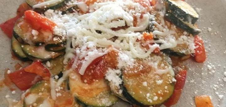 Amy-Cattapan-dinner-f