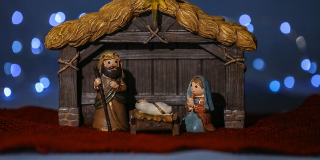 5 Streaming Christmas Films That Are Actually About the Birth of Christ  (plus 2 bonus films!)